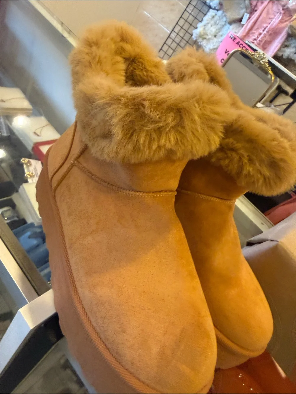 Cozy Faux Fur Lined Women's Winter Booties - Tan